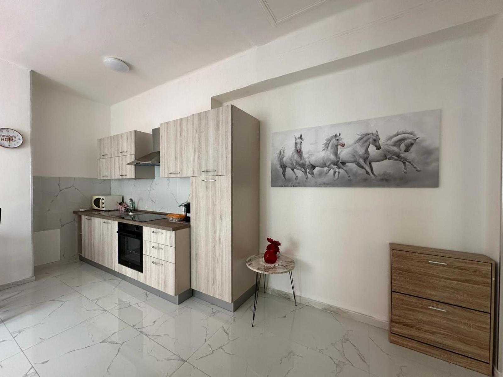 Wh - Dolce Vita - Bilocale - 5 Minuti Dal Centro - Parcheggio Gratuito - Wifi Sanremo Esterno foto